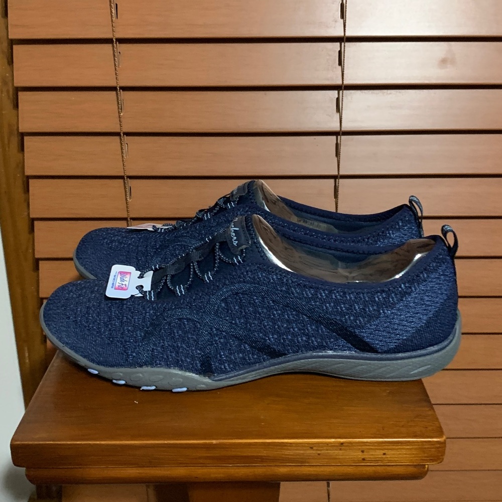 Skechers - Navy Knit Slip-On Sneakers. Wide Fit (10) - Picture 6 of 14
